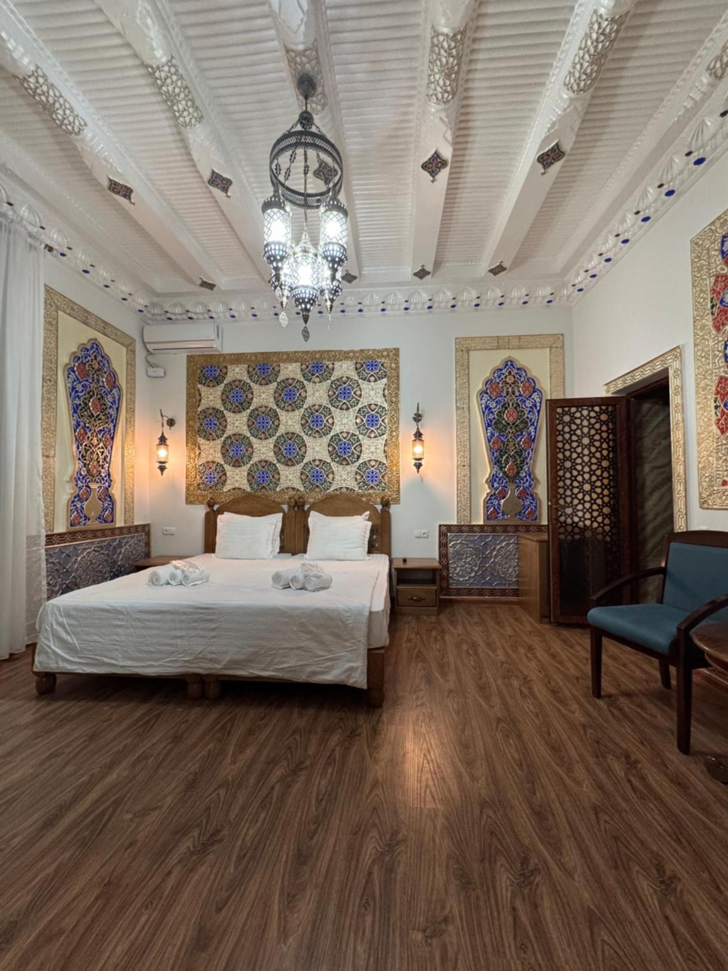 Guesthouse Muqaddam Bukhara Exterior foto
