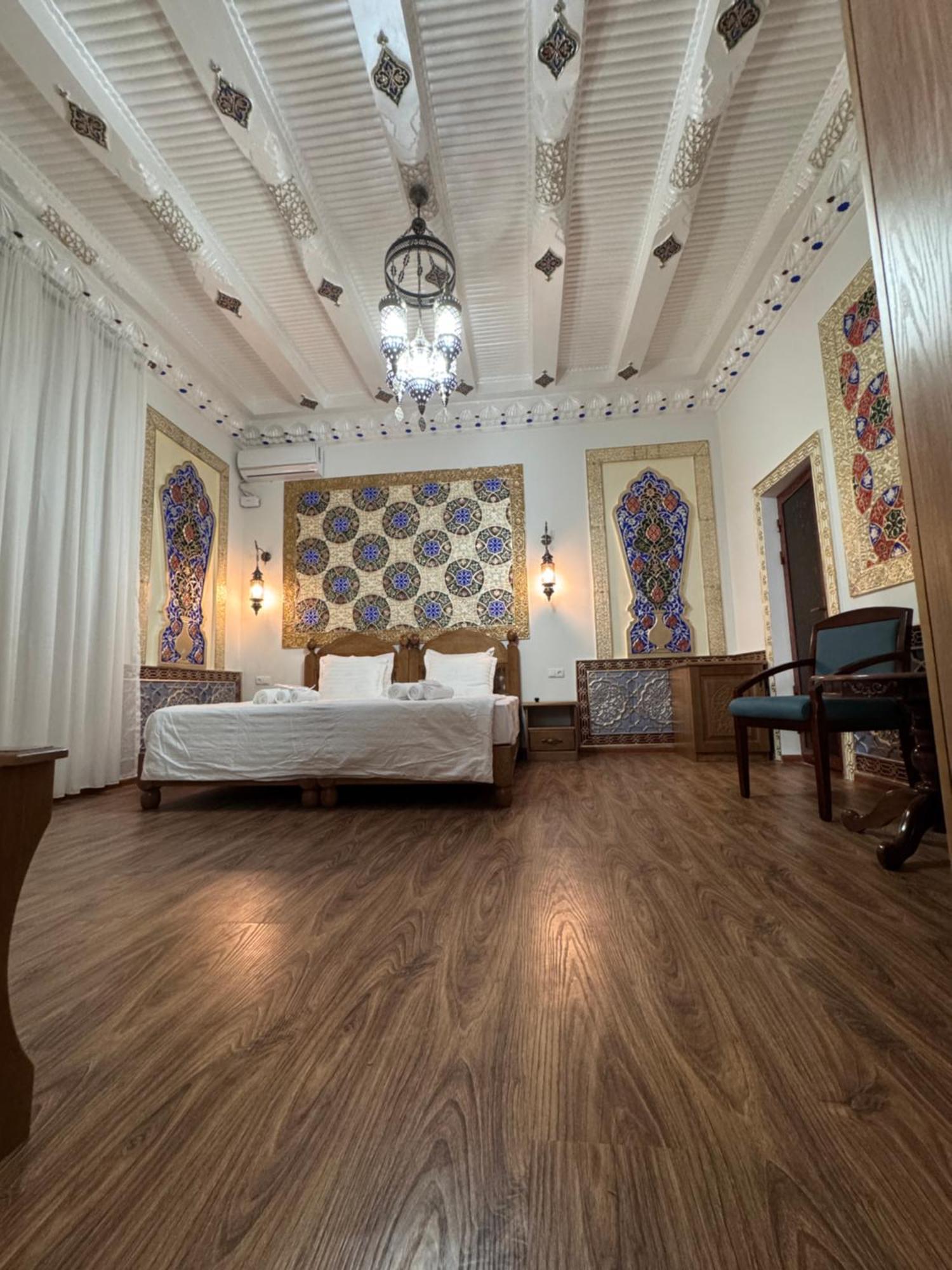 Guesthouse Muqaddam Bukhara Exterior foto