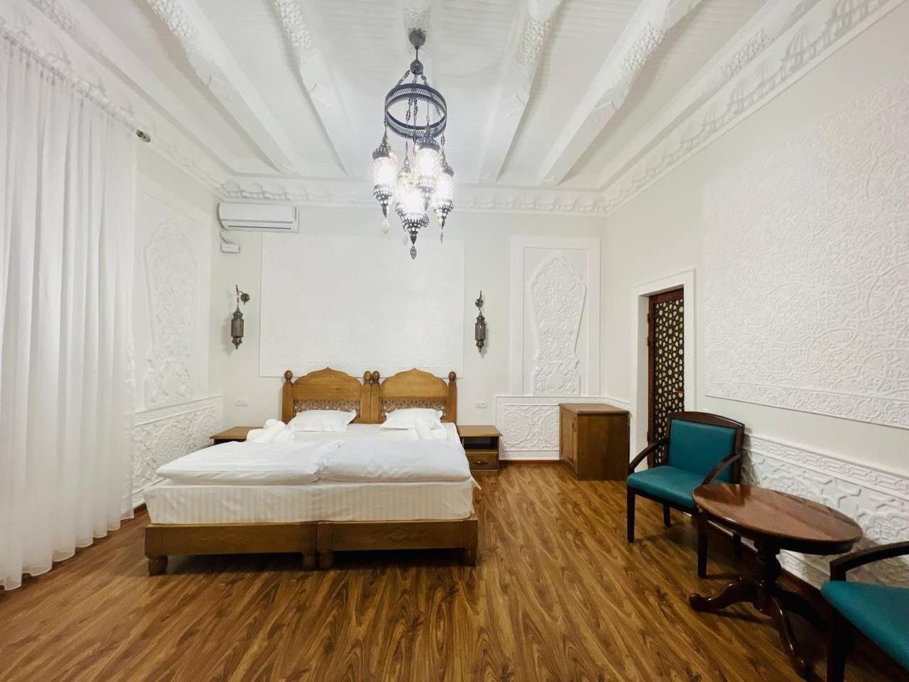 Guesthouse Muqaddam Bukhara Exterior foto
